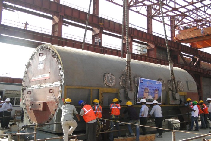 На энергоблоке №3 АЭС «Какрапар» произведен монтаж статора турбогенератора.